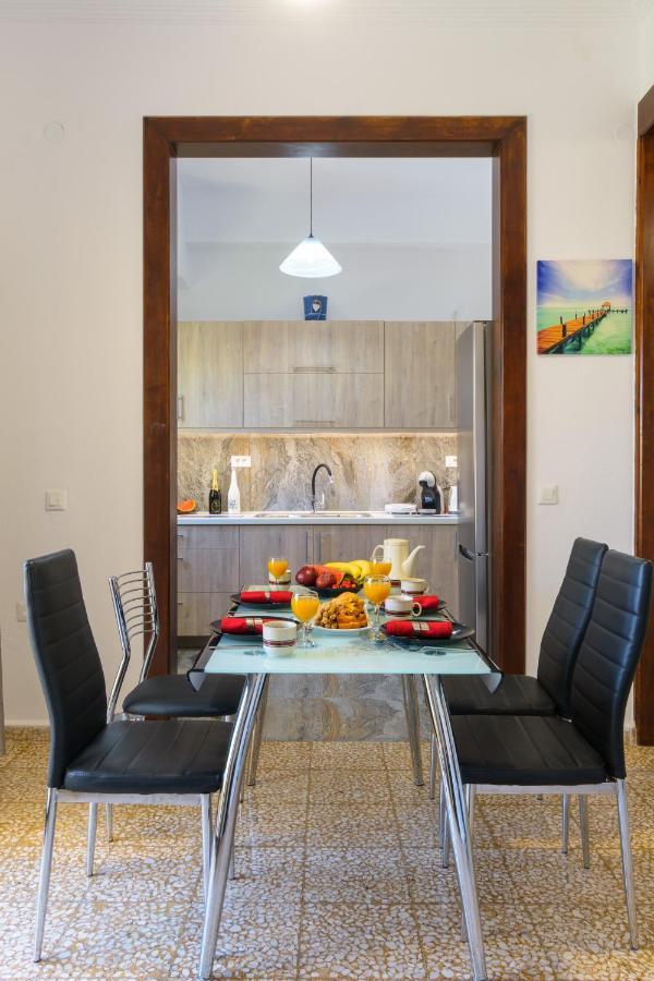 House For Families Near The Lake Ajos Nikolaos Zewnętrze zdjęcie